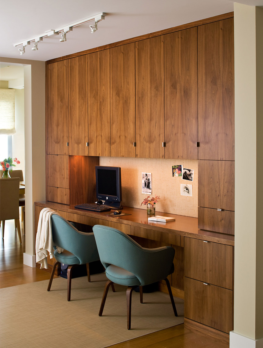 lamdeleon-Office